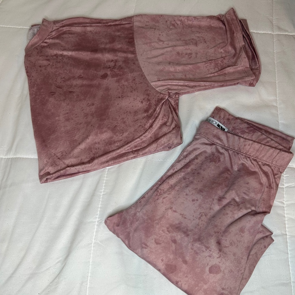 Fashion Nova Pink Tye Dye Legging Set